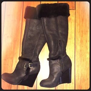 Women’s Eddie Bauer knee high boots.